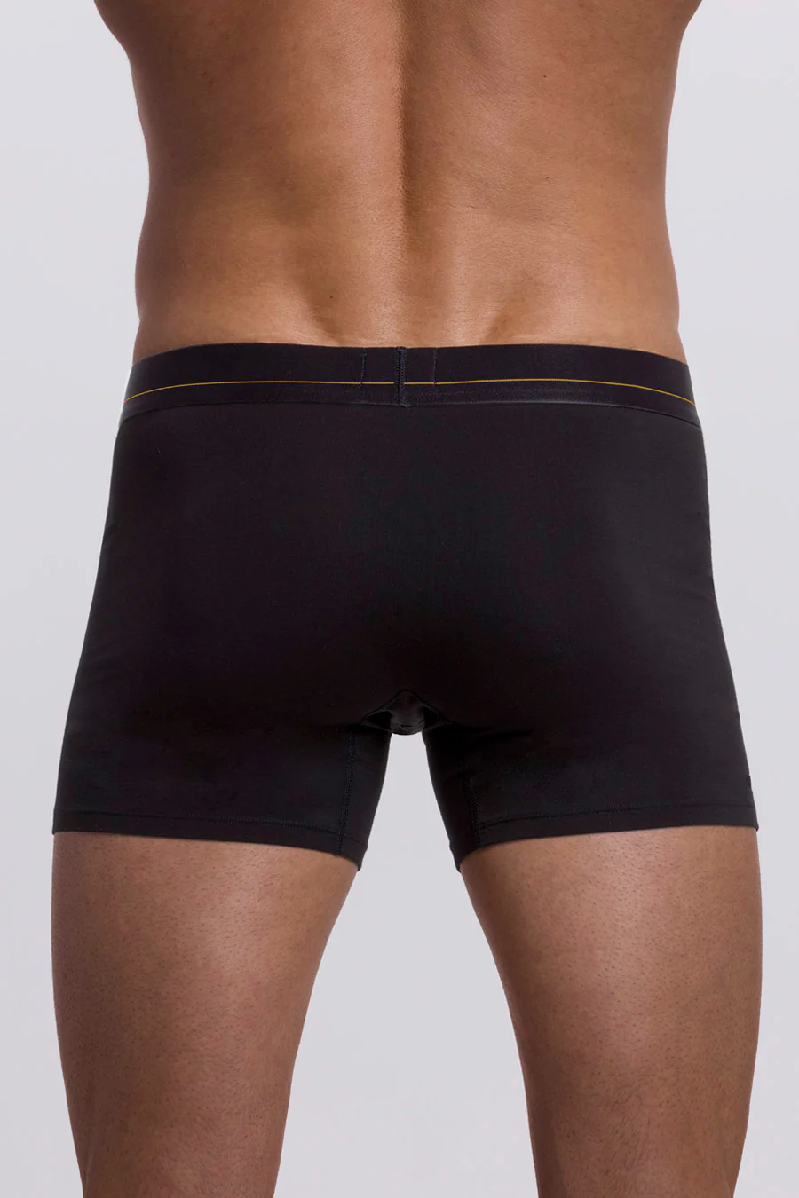 Brisk Escape In Black Gold - Image 3