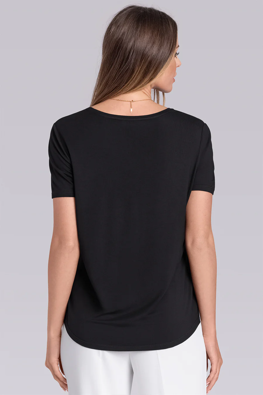 Daydream in Black - Image 3