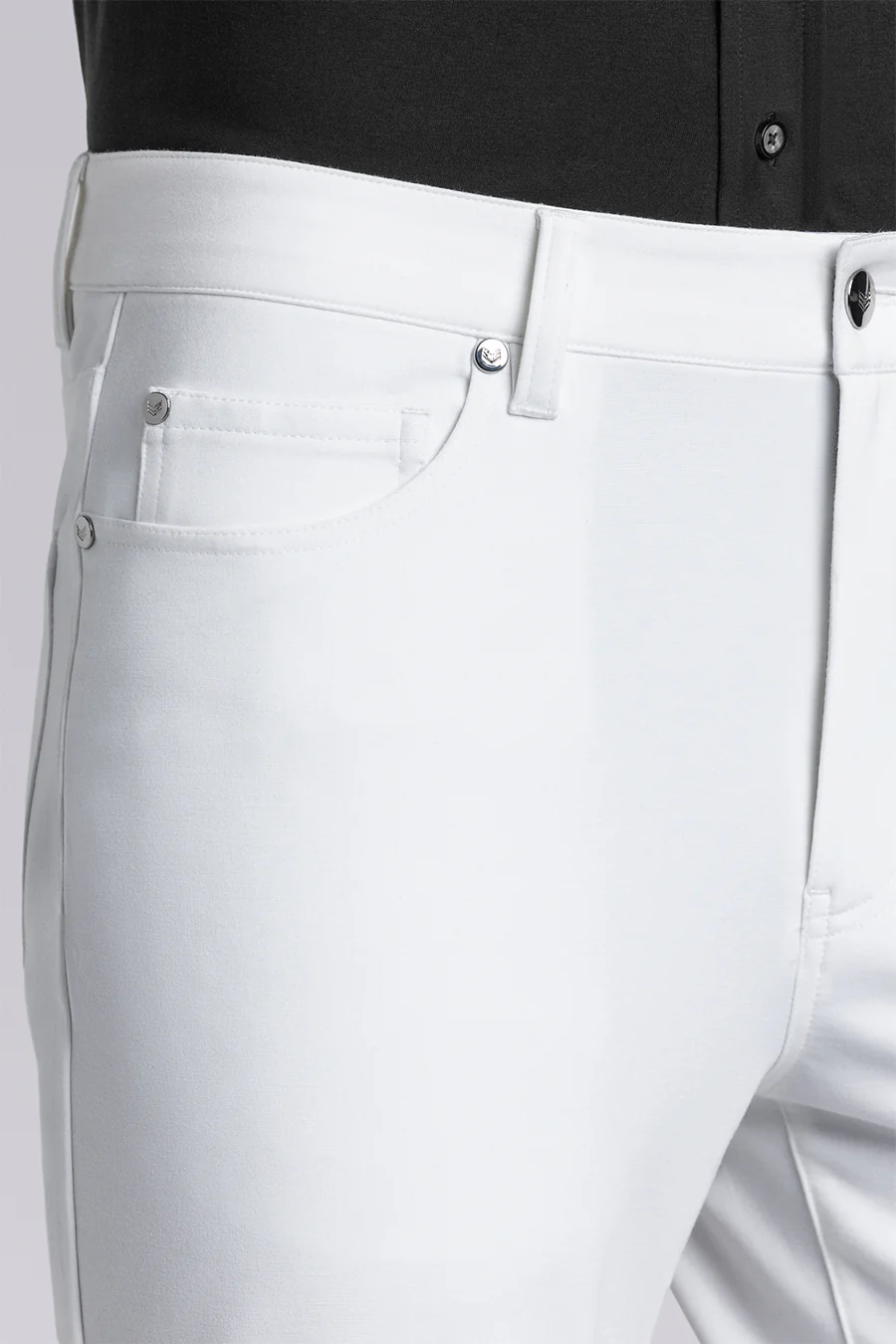 Kinetic In White - Image 2