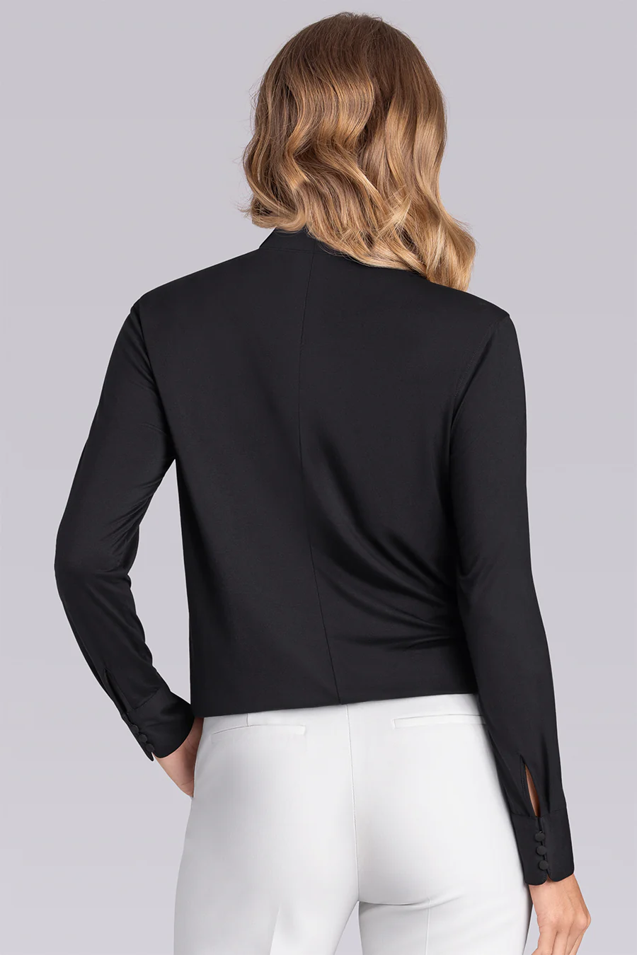 Muse In Black - Image 4