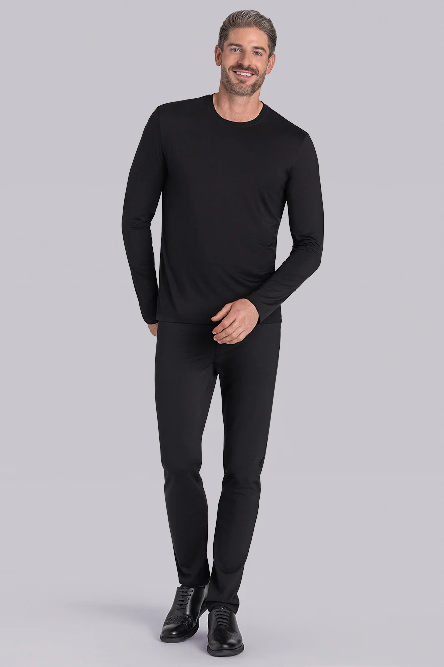 Paramount In Black - Image 4