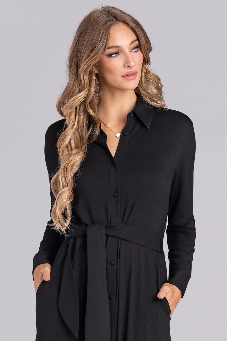 Serenity In Black - Image 4