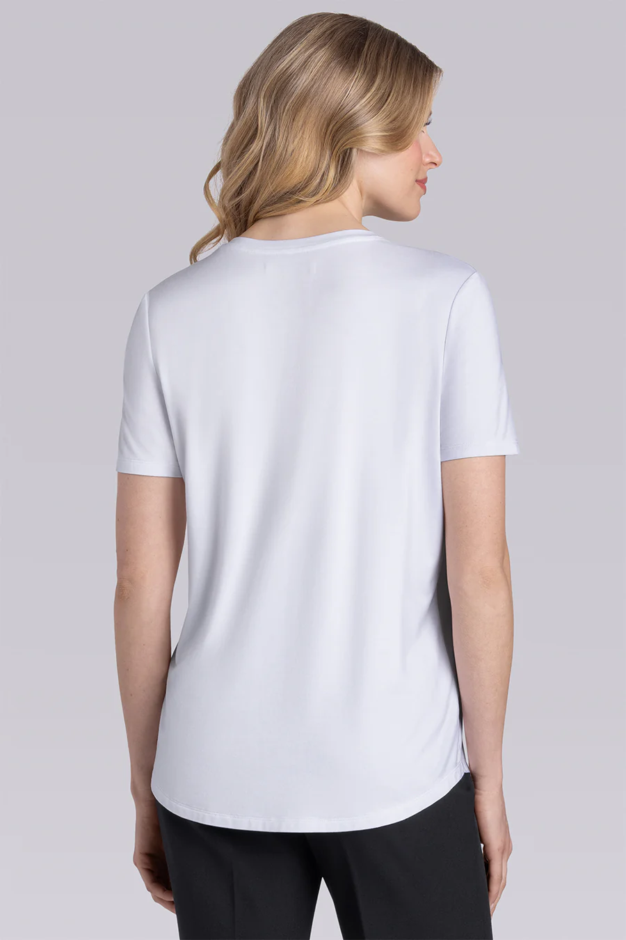 Sonata In White - Image 4