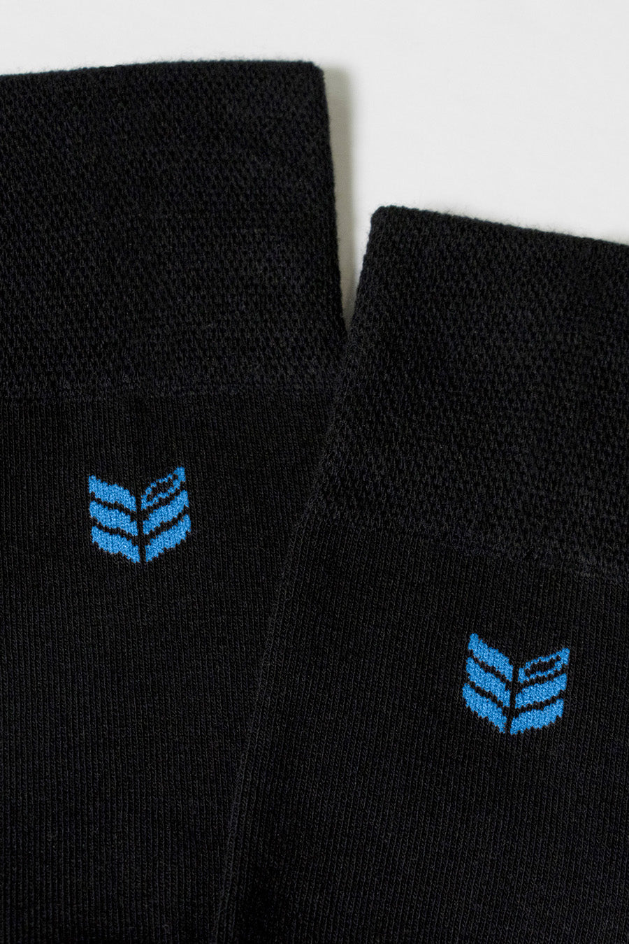 Walk This Way Socks In Black Cyan 3 Pack - Image 2